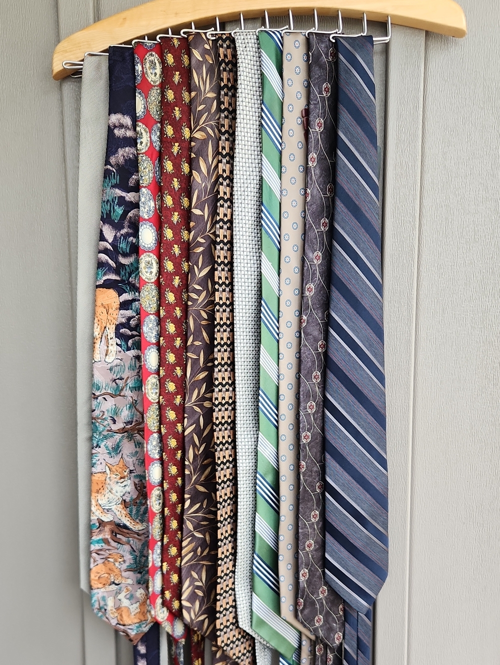 11 Men's Tie Collection in Blue, Green, Burgundy, Brown, Gray, Cream